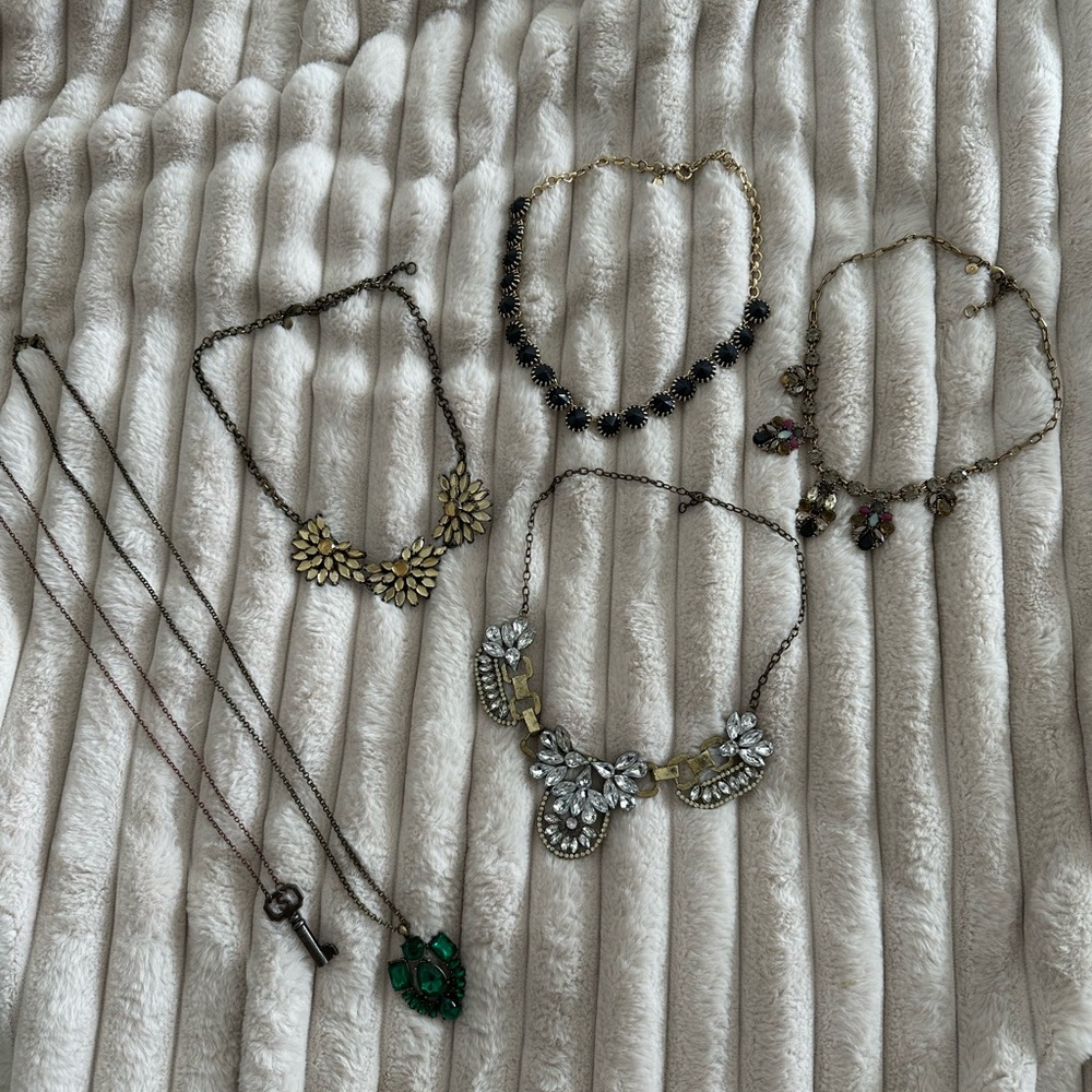 Lot of 6 necklaces